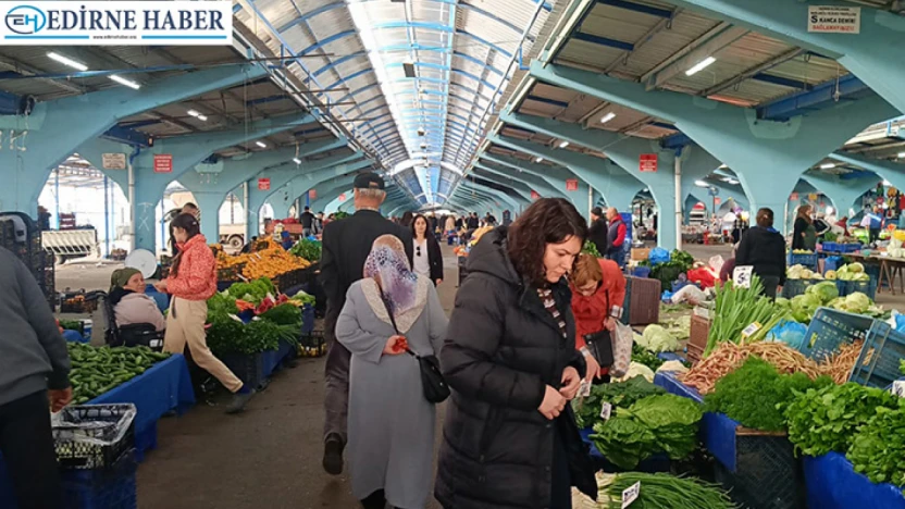 Pazartesi Pazarı'nda kış bereketi