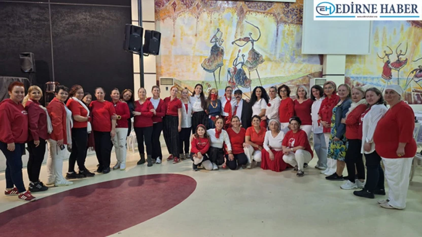 Sevgili Günebakanlar Grubu'ndan renkli 'Şalvar Gecesi'