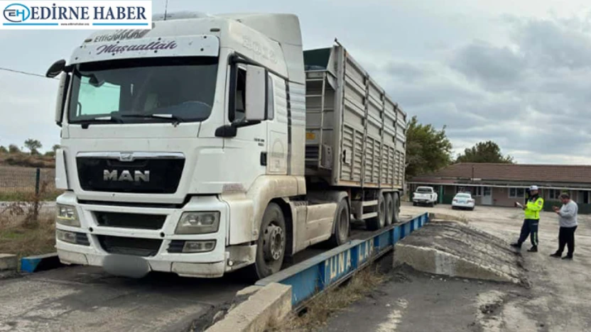Taşıma sınırını aşan kamyon sürücüsüne 51 bin 26 lira ceza kesildi