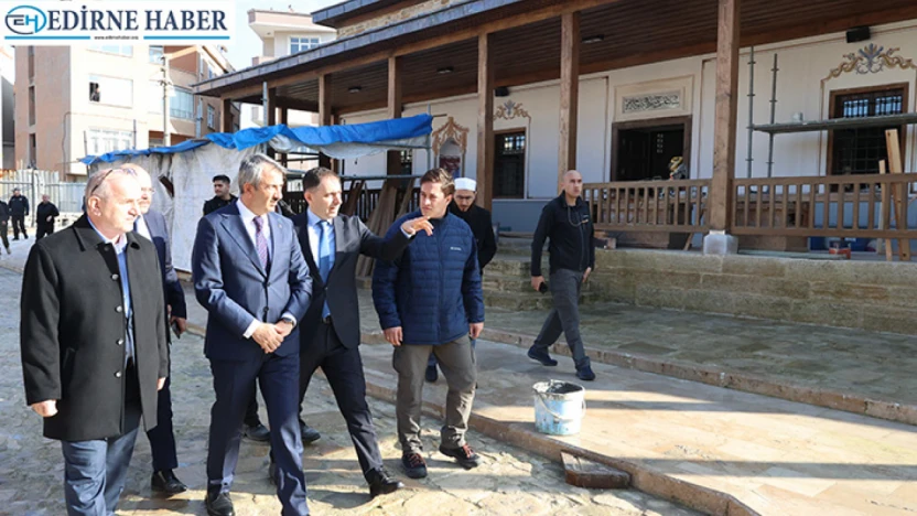 Vali Sezer, Muradiye Camisi'nde incelemede bulundu