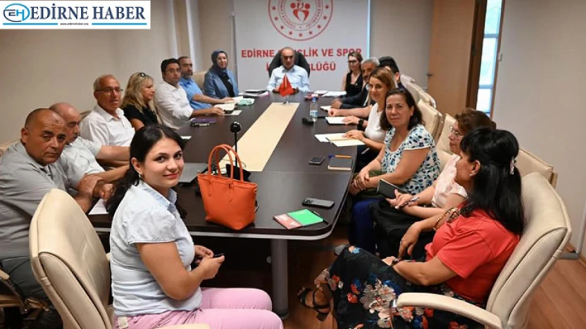 Yeni öğrenciler için hazırlıkları değerlendirdi