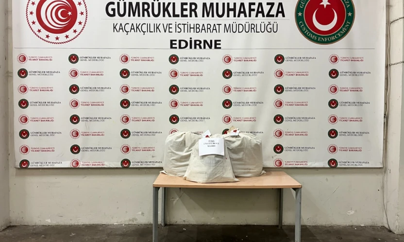 22 kilo 662 gram esrar ele geçirildi