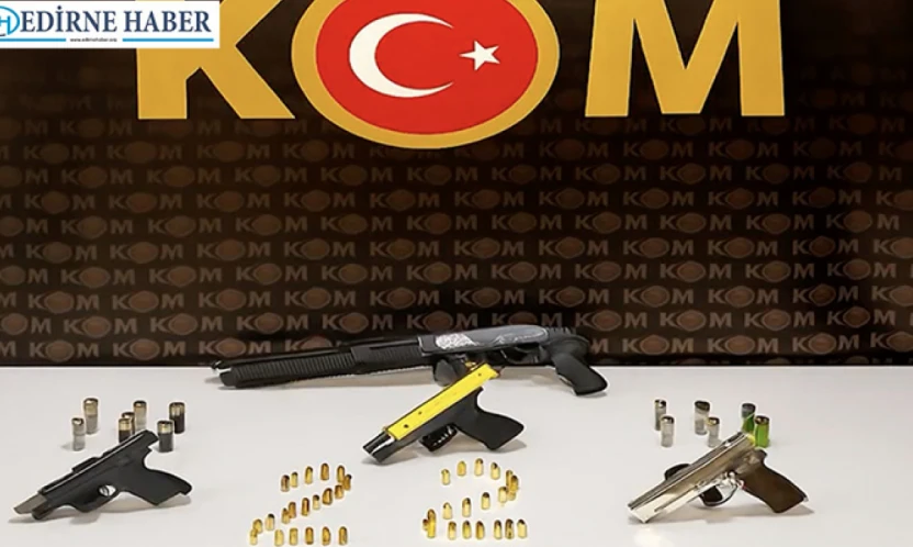 3 ruhsatsız tabanca ve pompalı tüfek ele geçirildi