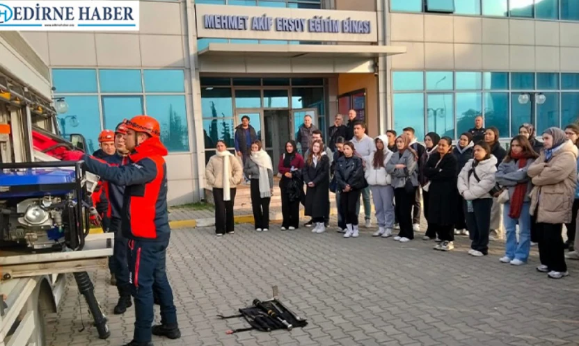 AFAD'dan öğretmen adaylarına afet bilinci eğitimi