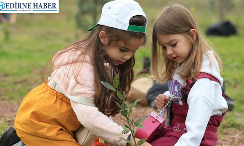 Atatürk'ü anarken geleceğe nefes öğrenciler fidan dikecek
