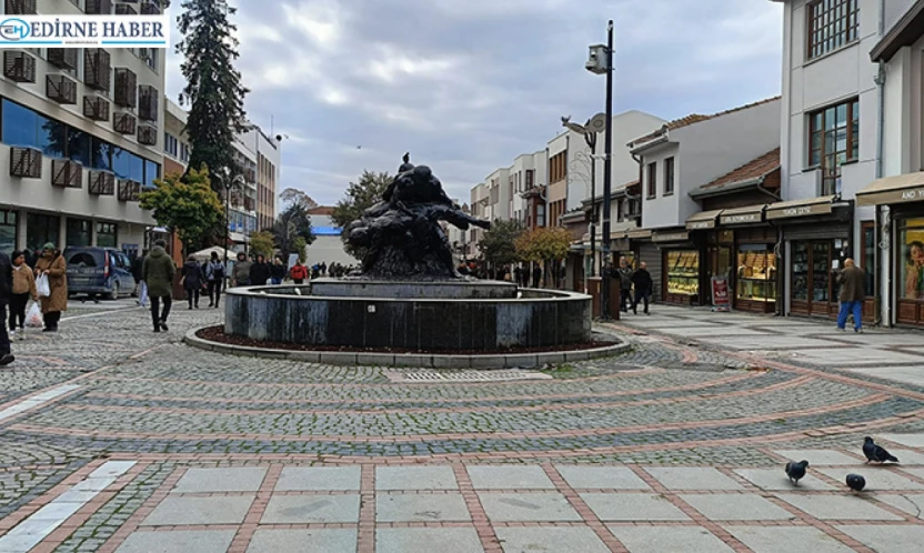 Belediye kararı çarşıyı bitirdi: Saraçlar'da işler durma noktasında