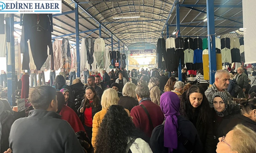 Cuma Pazarı'nda tezgâhlara akın