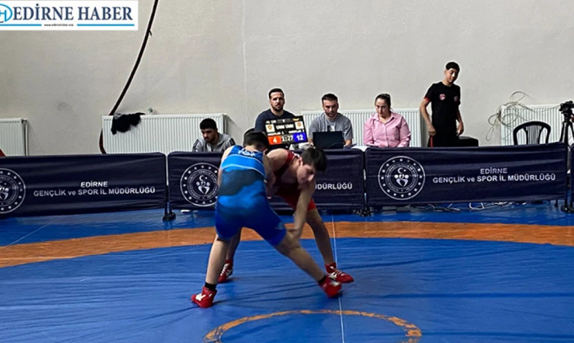 Depremde hayatını kaybeden sporcular Edirne'de unutulmadı