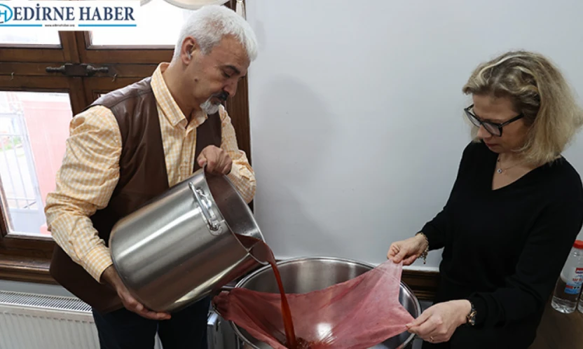 Edirne kırmızısı atölyelerde moda ürünlerine dönüşüyor