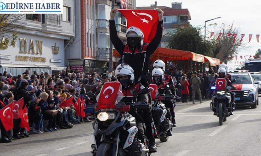 Edirne'nin düşman işgalinden kurtuluşu törenlerle kutlandı