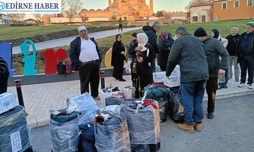 Edirneli umreciler kutsal topraklardan döndü