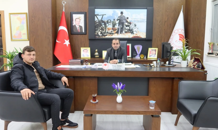 Genç çiftçi Berk Koç'tan Köse'ye ziyaret