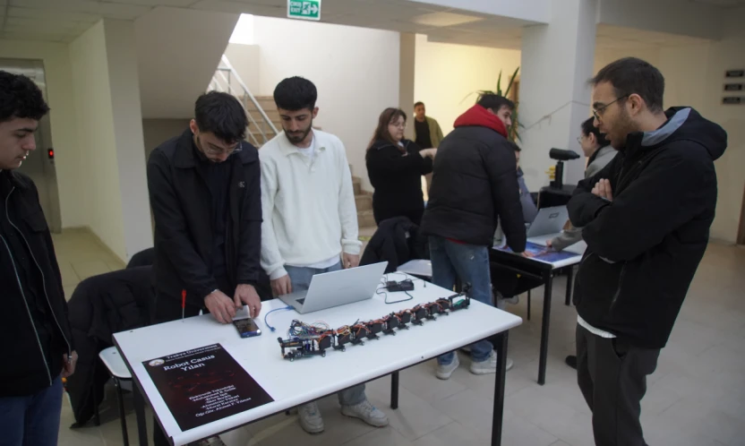 Genç mühendis adayları geleceği tasarladı