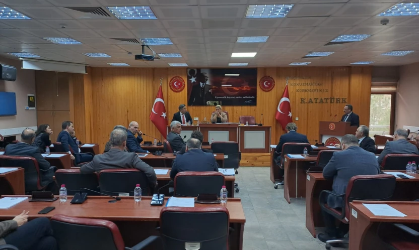 İl Genel Meclisi'nde komisyon raporları görüşüldü