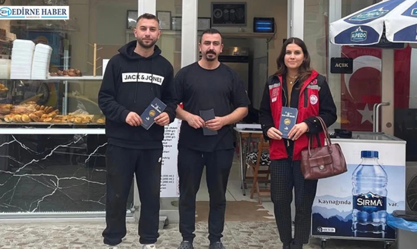 'Kadına Şiddete Hayır' Mesajı Esnafın Masalarına Taşındı