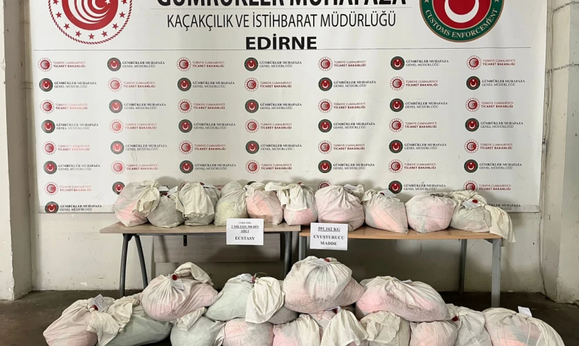 Kapıkule'de zehir tacirlerine büyük darbe