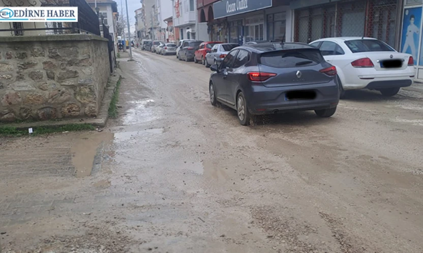 Kazıldı, bırakıldı, unutuldu