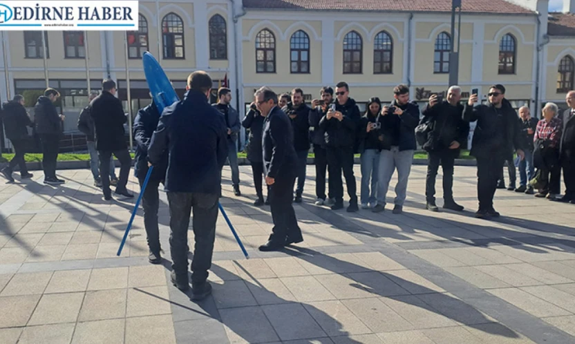 Molla, 'Havacılık Müzesi ve Demirhanlı Havaalanı kente katkı sağlayacak'