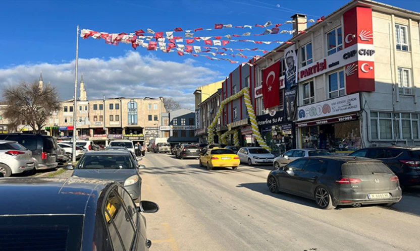 Plansız yol çalışması Edirne trafiğini kilitledi