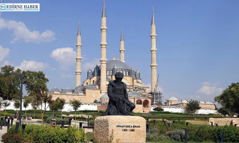 Selimiye'de çimentolu izler temizlendi, orijinal dokular ortaya çıkarıldı