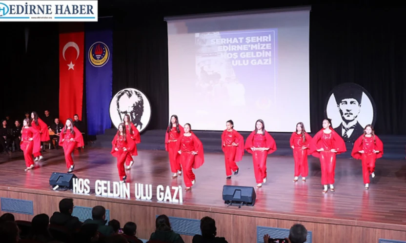 TED Edirne Koleji'nden 95'inci yıla coşku dolu kutlama