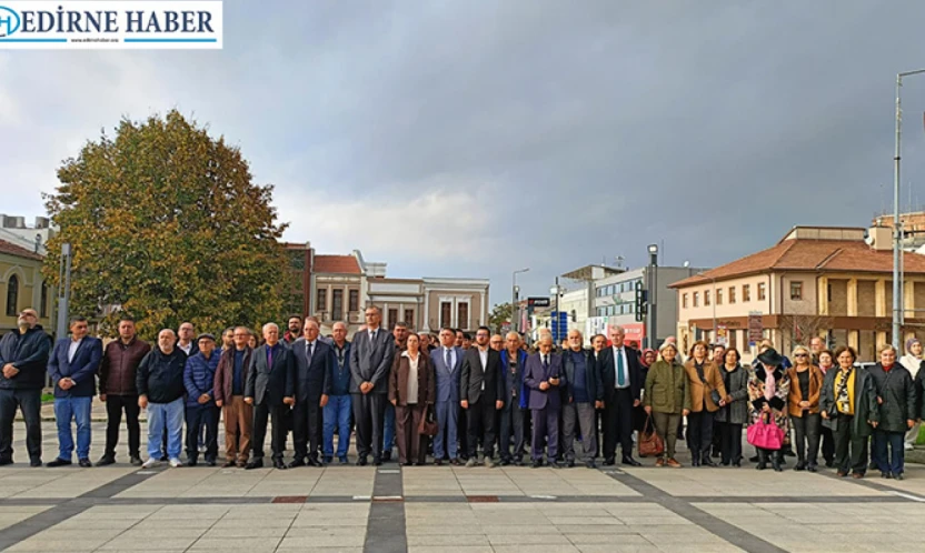 Ticaret lisesi mezunlarından 81'inci yıla görkemli kutlama