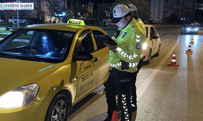 Trafiği tehlikeye düşüren araçlara ceza kesildi