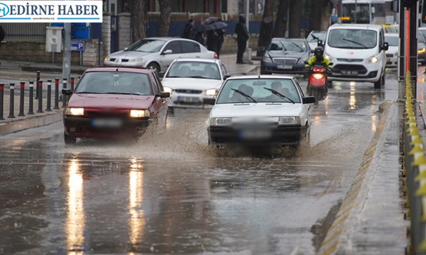Yağış Edirne'yi göle çevirdi