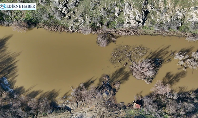 Yağışlar kuruyan dereye can suyu oldu