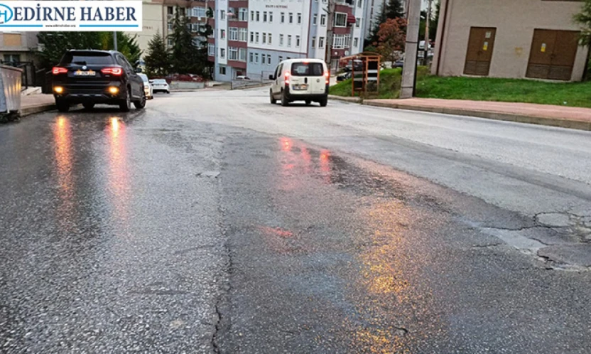 Yama üstüne yama, sorun aynı! Temiz su boşa akıyor