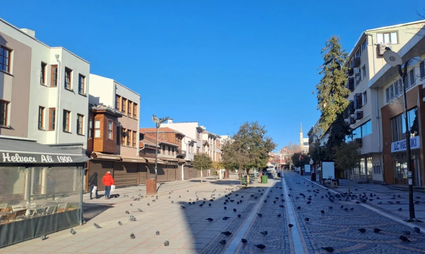 Yeni yılın ilk gününde Saraçlar boş kaldı